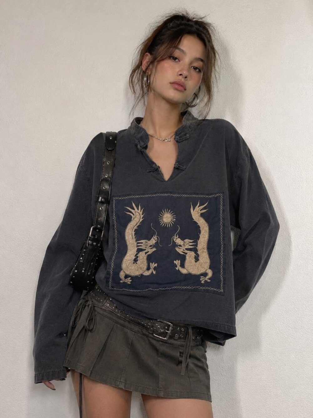 Vintage Dragon Embroidered Mandarin Collar Pullover Shirt Boho Goth Y2K Large